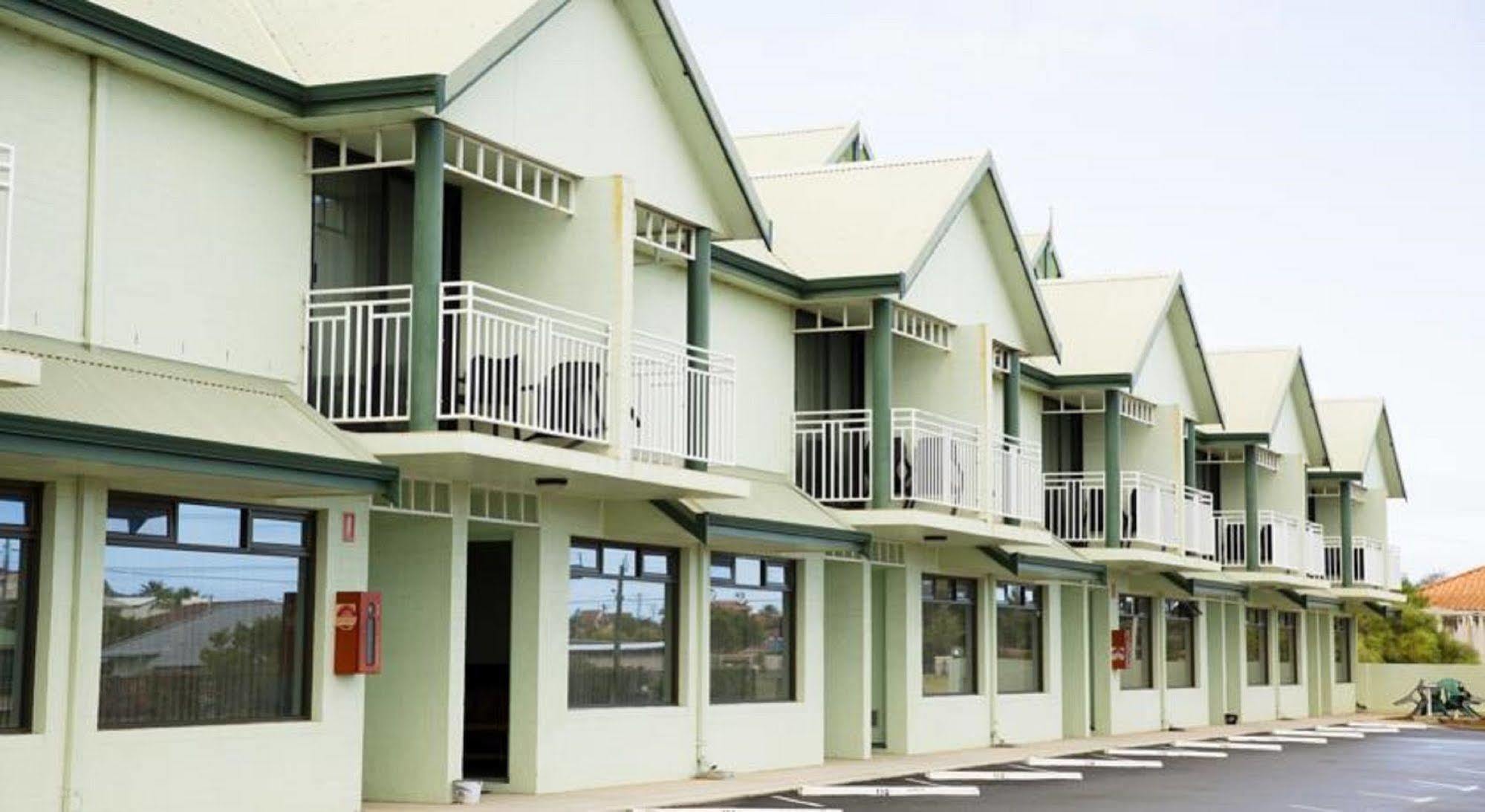 Geraldton Motor Inn Εξωτερικό φωτογραφία